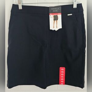 NWT RAFAELLA Womens Elegant Black Stretchy Skort With Pockets